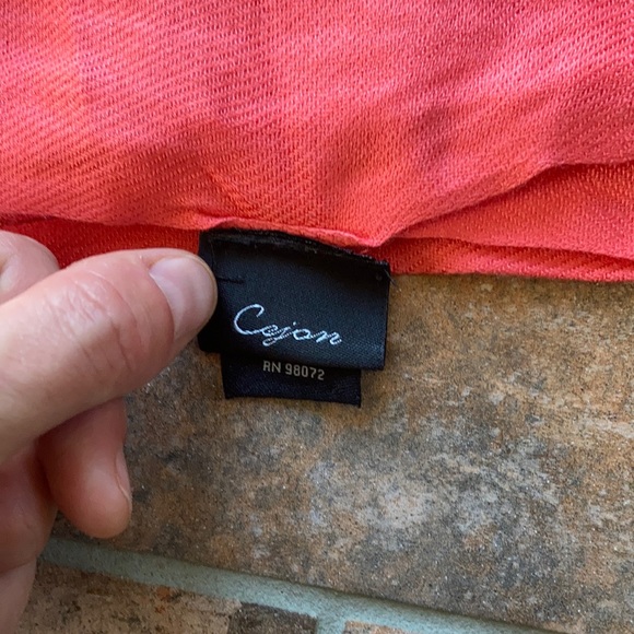 Coral/ pink scarf - Picture 4 of 4